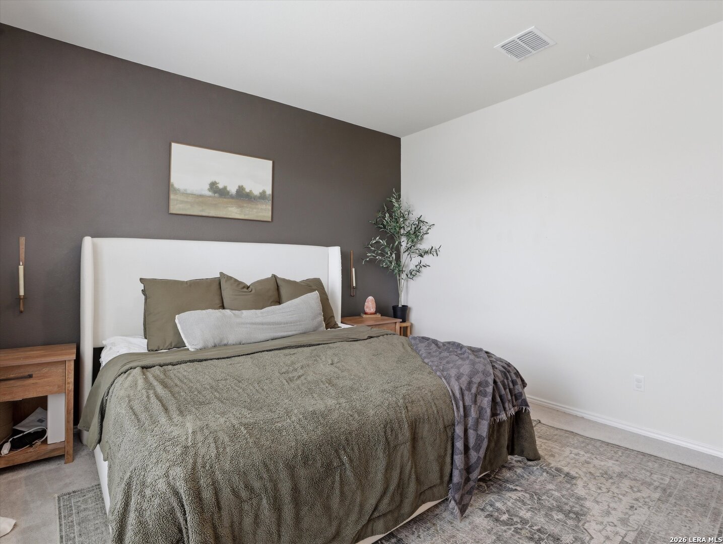 198 Orange, ,  78610 — photo 1