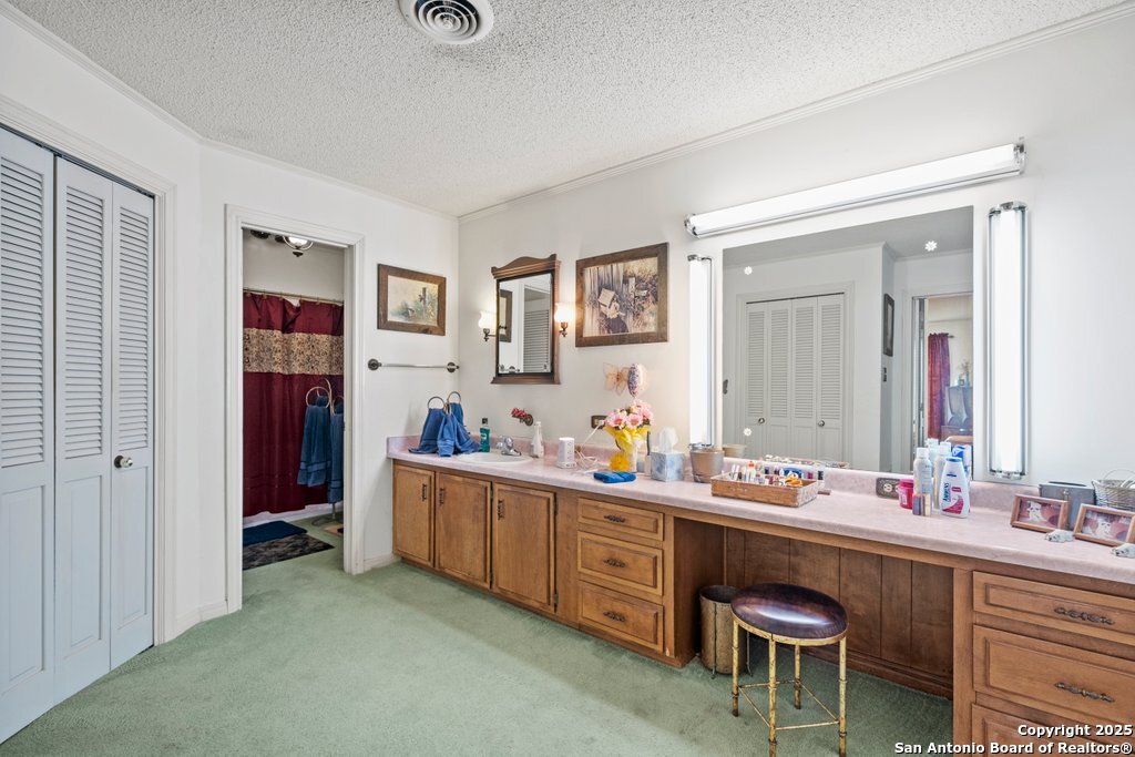 699 Floral Avenue, ,  78130 — photo 1