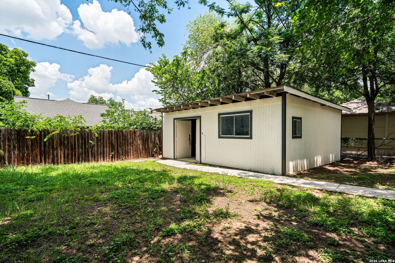 407 COURTLAND PL, ,  78212 — photo 1