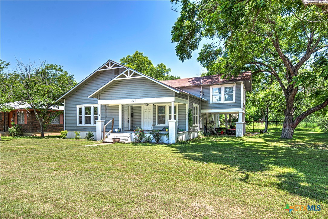 407 8th Street, Moody, TX 76557 — photo 1