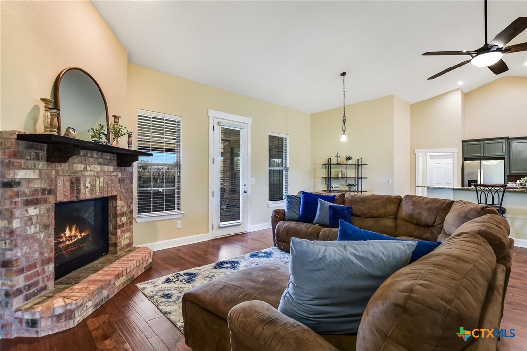 212 Christine Lane, Liberty Hill, TX 78642 — photo 1