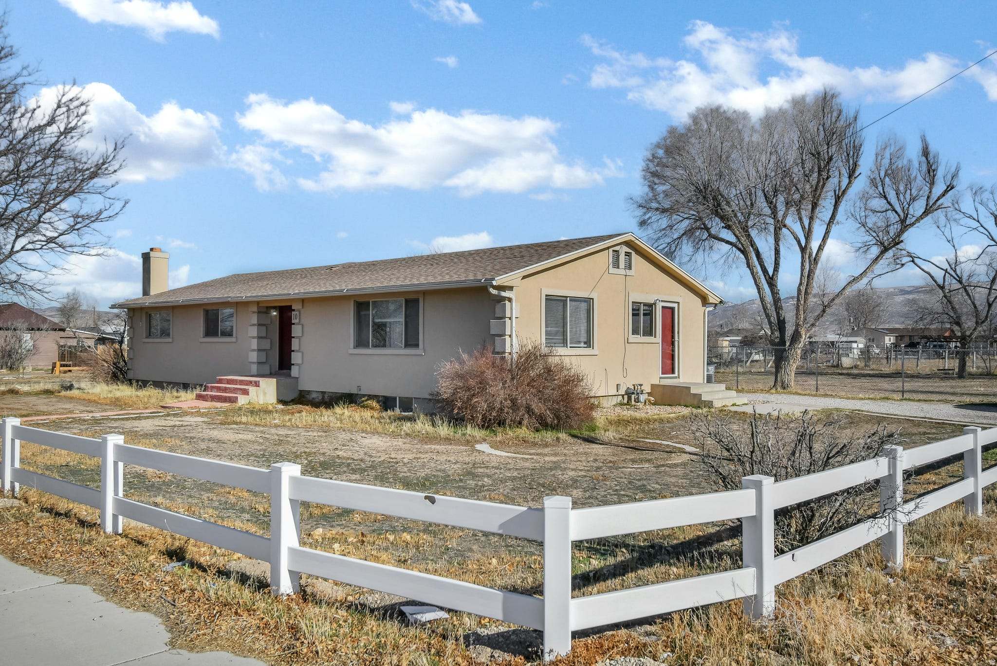 10 N MAIN ST, Centerfield, UT 84622 — photo 1
