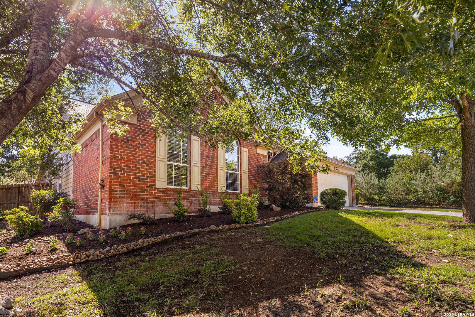 25003 SUMMIT HOLW, ,  78258 — photo 1