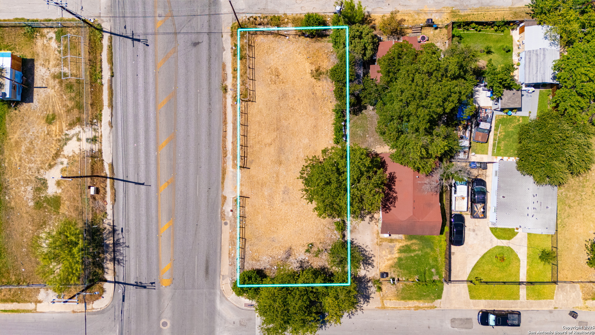 4002 W Houston St, ,  78207 — photo 1