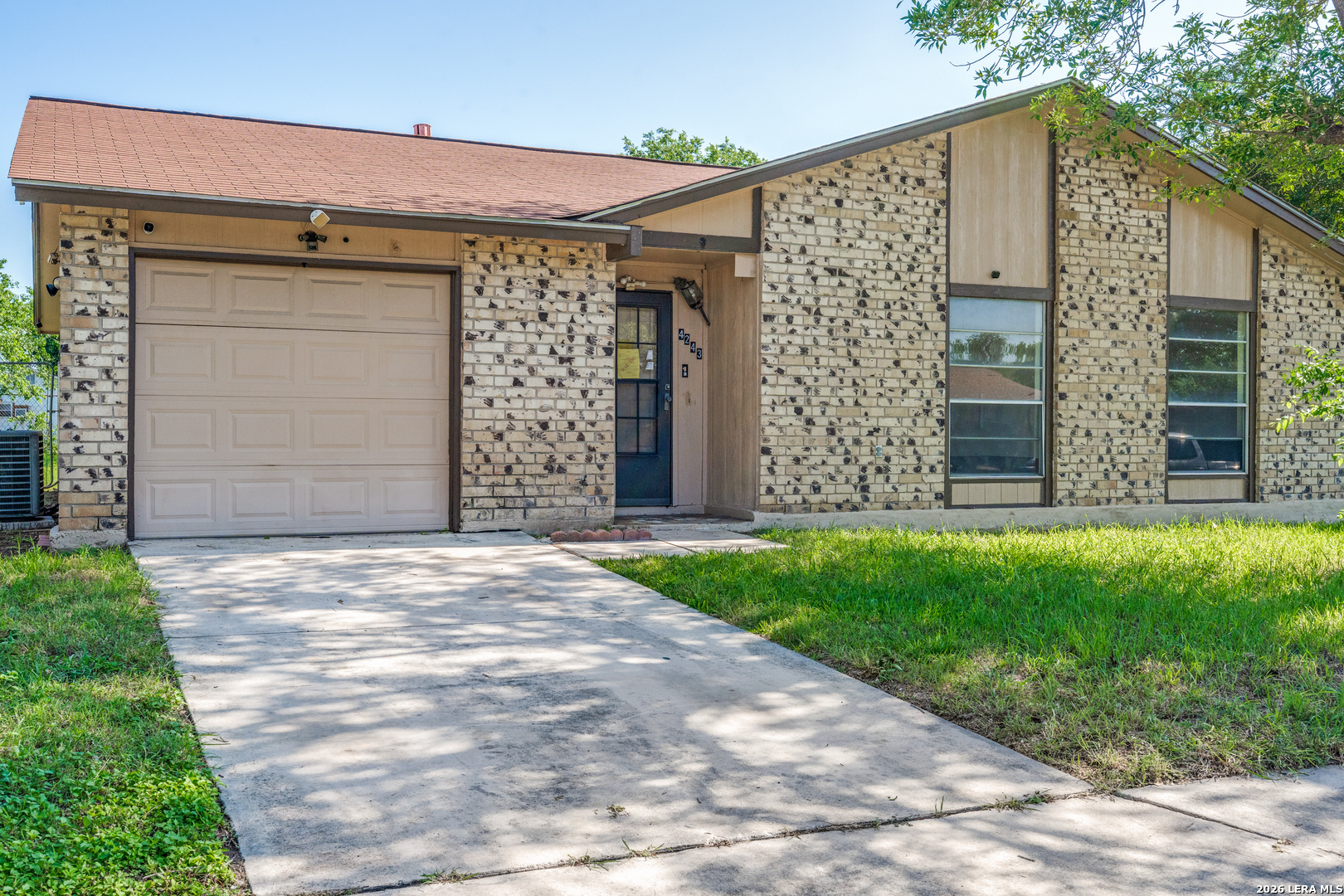 4243 Apple Tree, , 78222 — photo 1