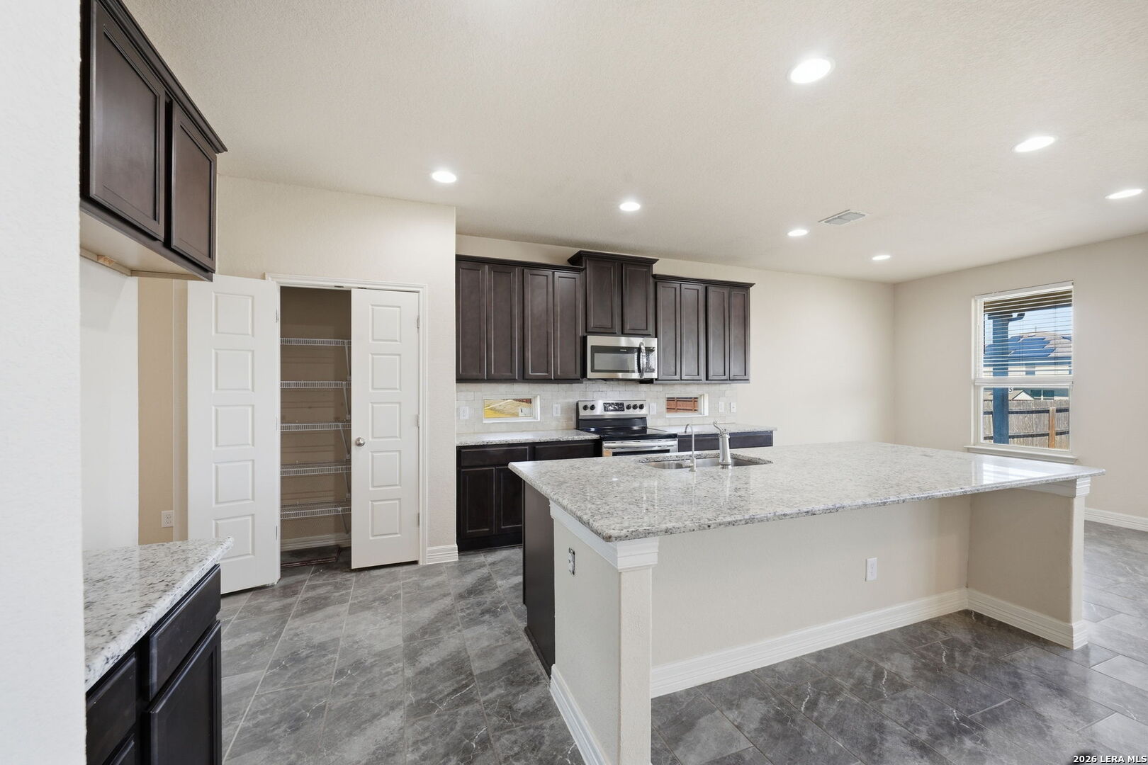 5044 Forest Oak, , 78108 — photo 1