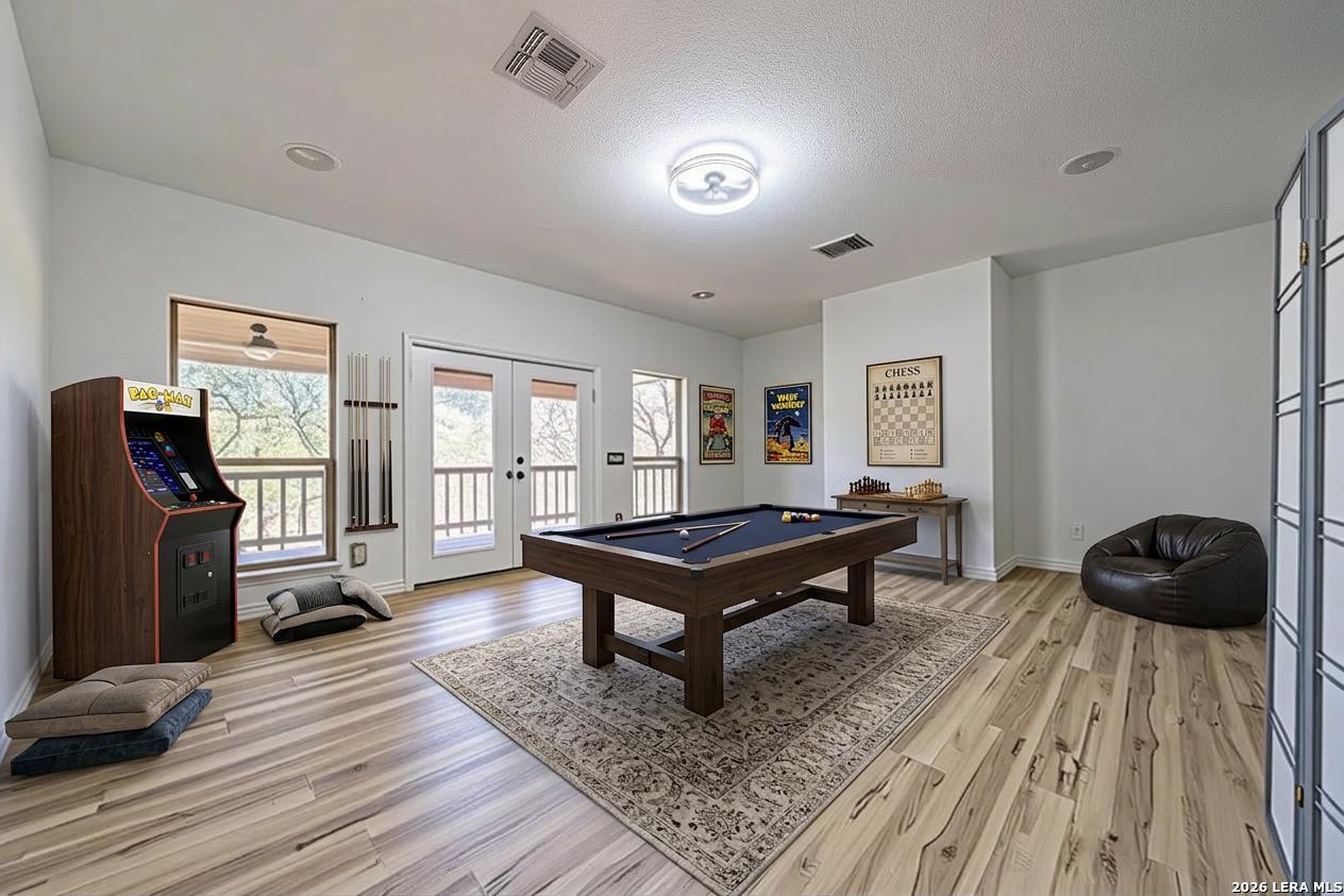 519 Long Mdw, , 78070 — photo 1