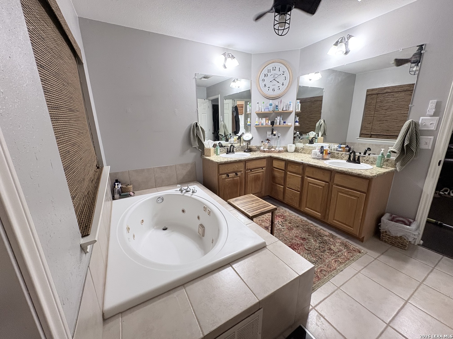 611 Midnight Dr, , 78260 — photo 1