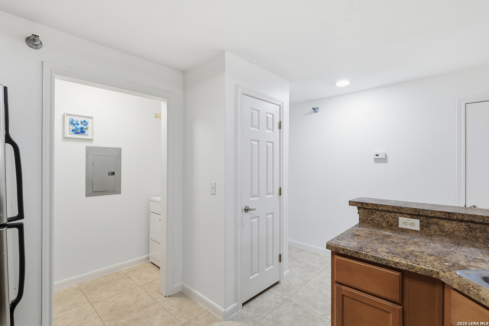 7323 Snowden Rd, ,  78240 — photo 1