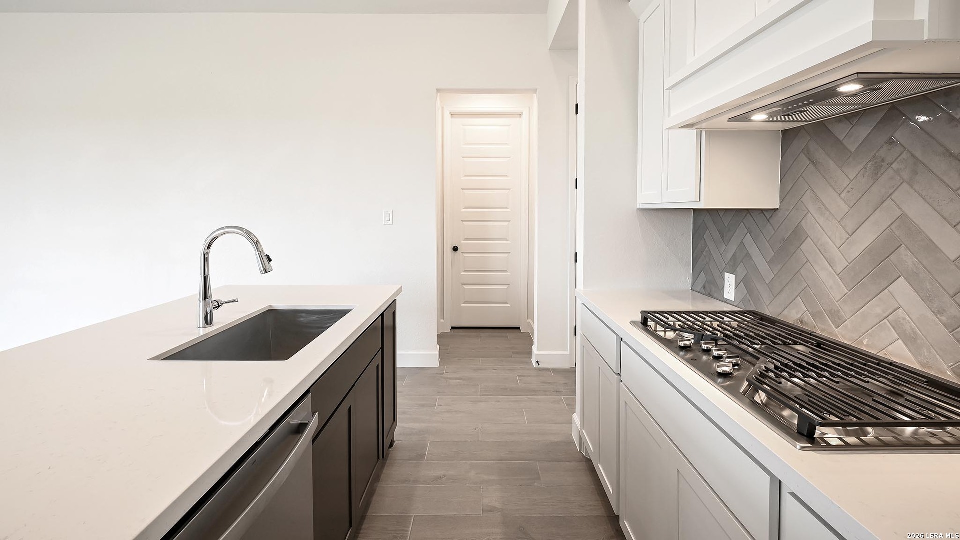 5085 Obispo Circle, ,  78124 — photo 1