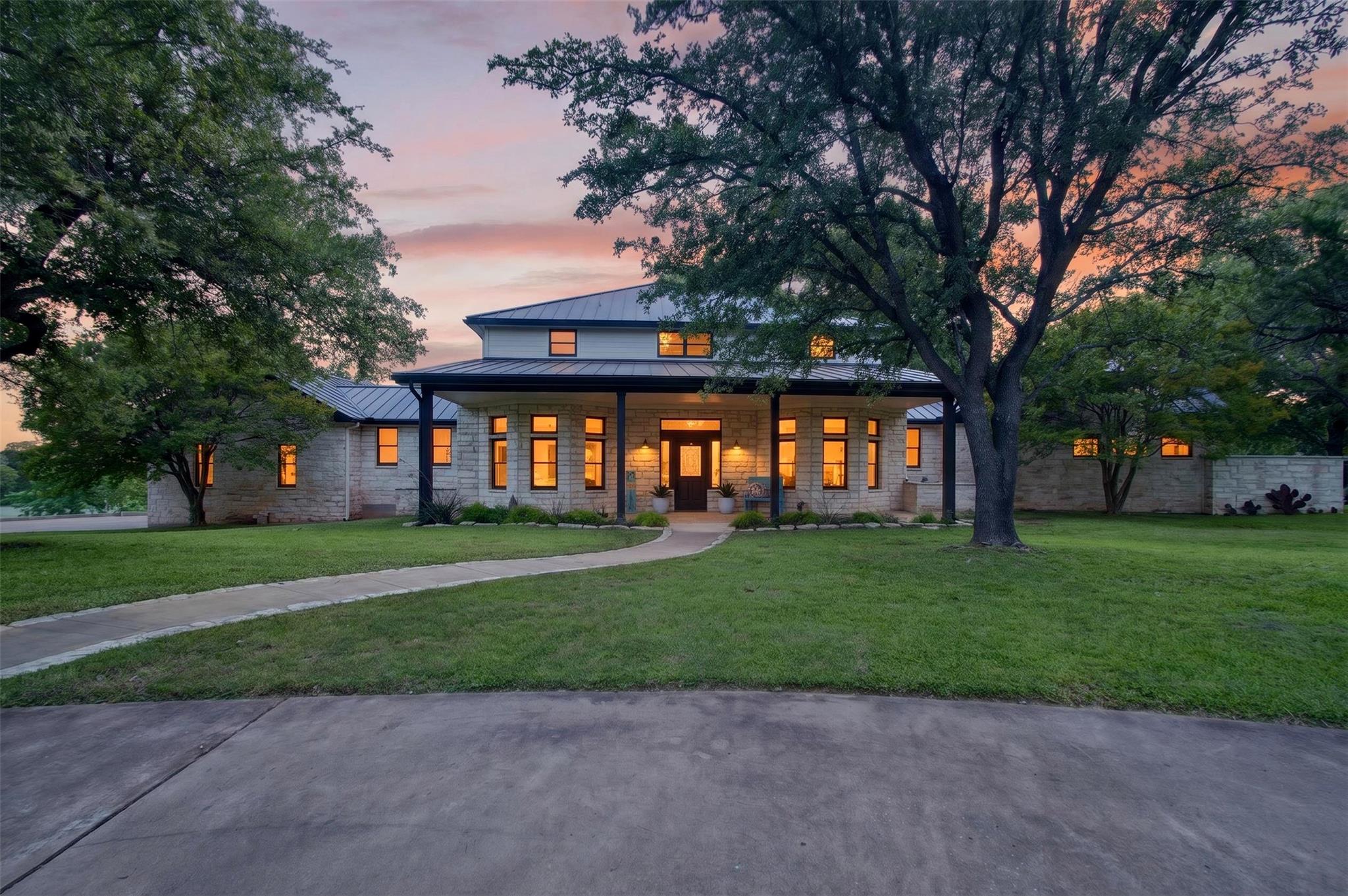 237 Waters Edge, Burnet, TX 78611 — photo 1