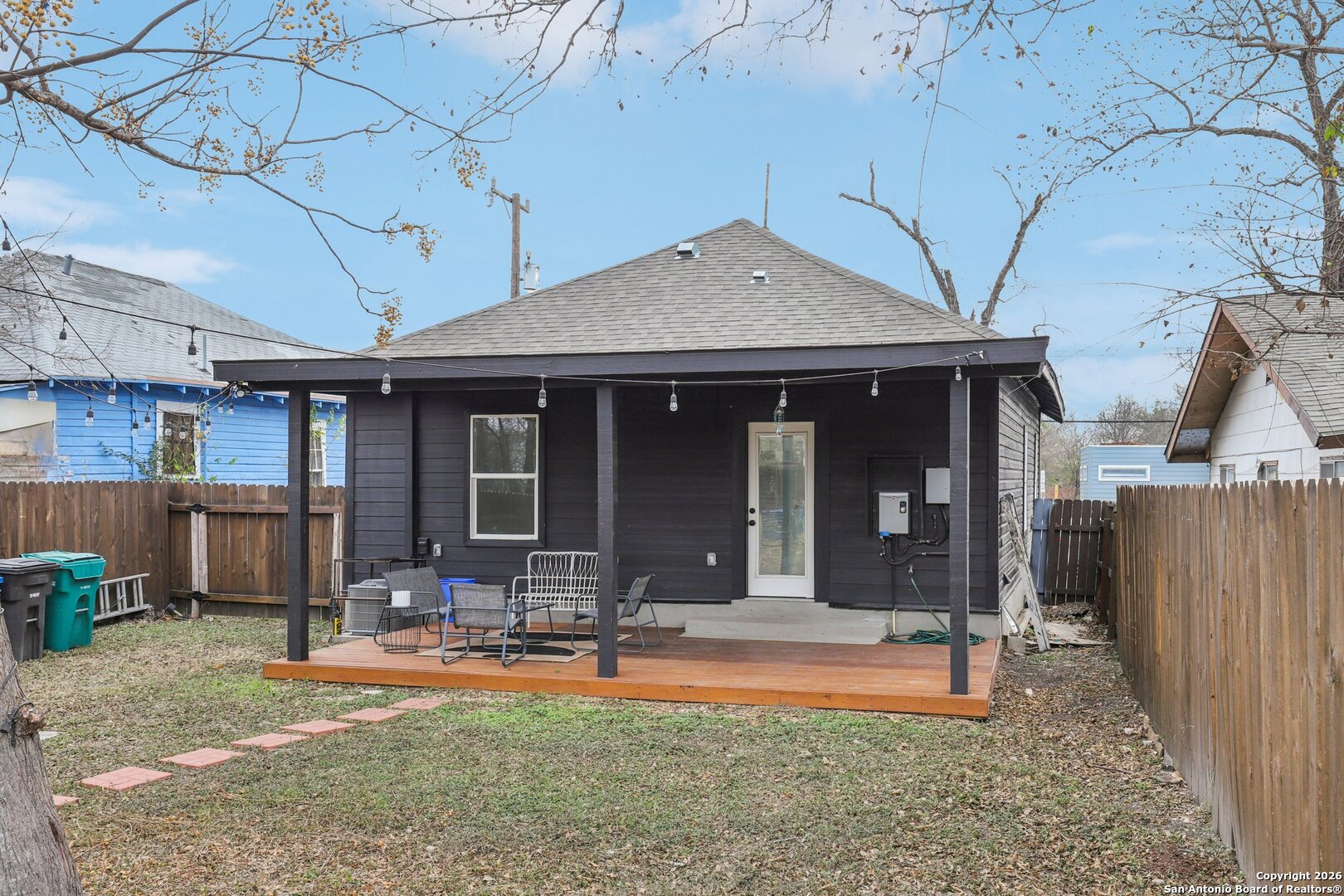 109 Utah, ,  78210 — photo 1