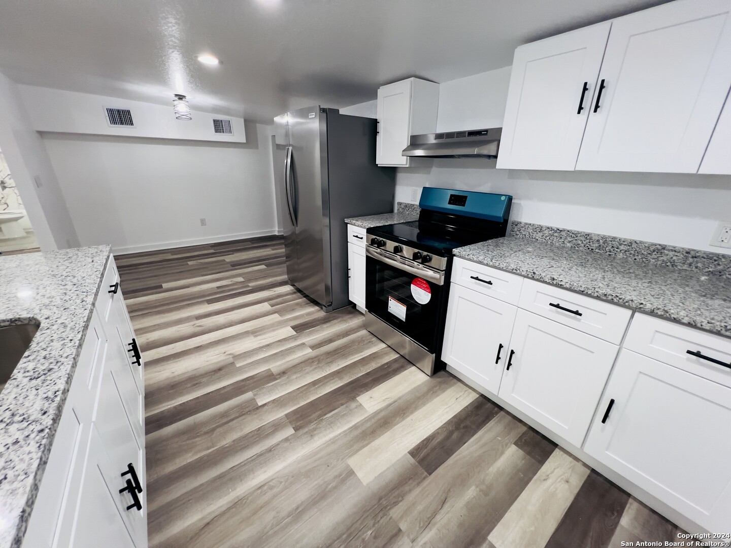 2323 N Elmendorf St, , 78201 — photo 1