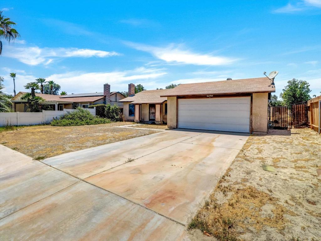 42805 Virginia Avenue, Palm Desert, CA 92211 — photo 1