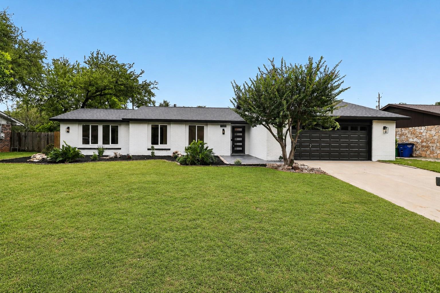 11809 Charing Cross, Austin, TX 78759 — photo 1