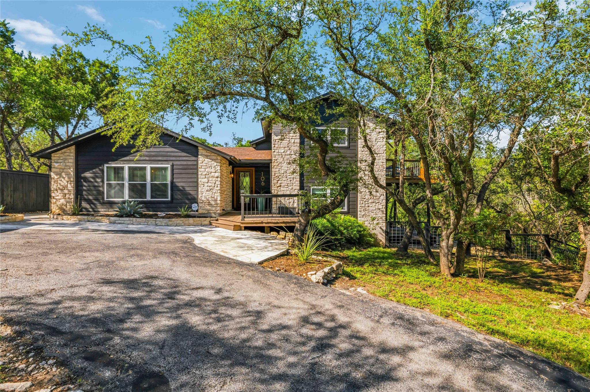 106 Tumbleweed, Austin, TX 78733 — photo 1
