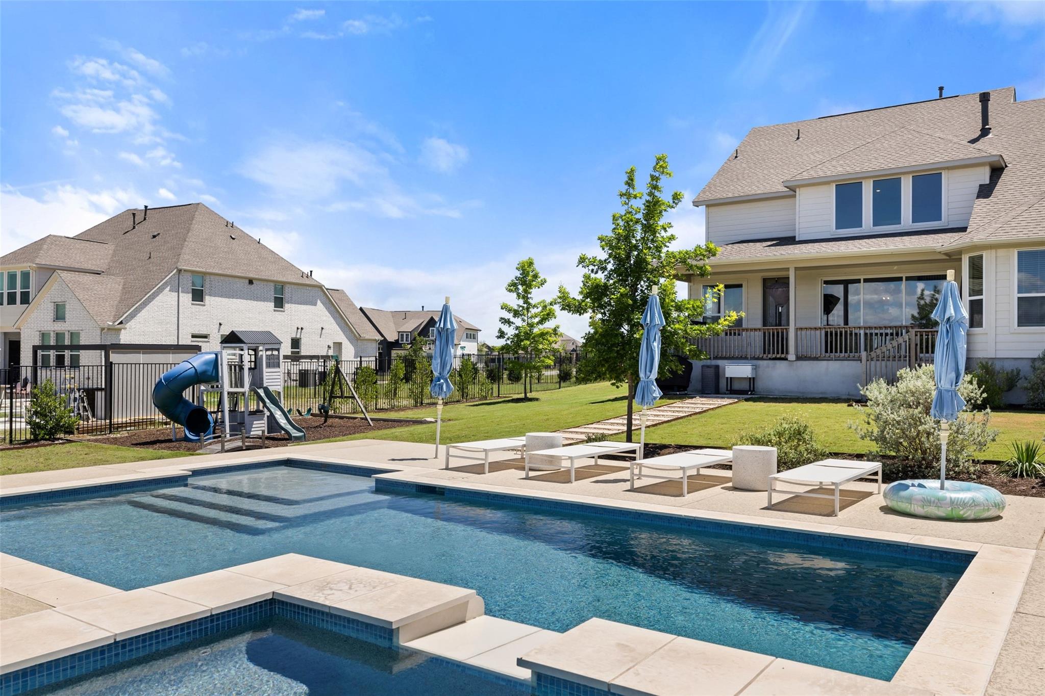 324  Cortaro Dr, Dripping Springs, TX 78620 — photo 1