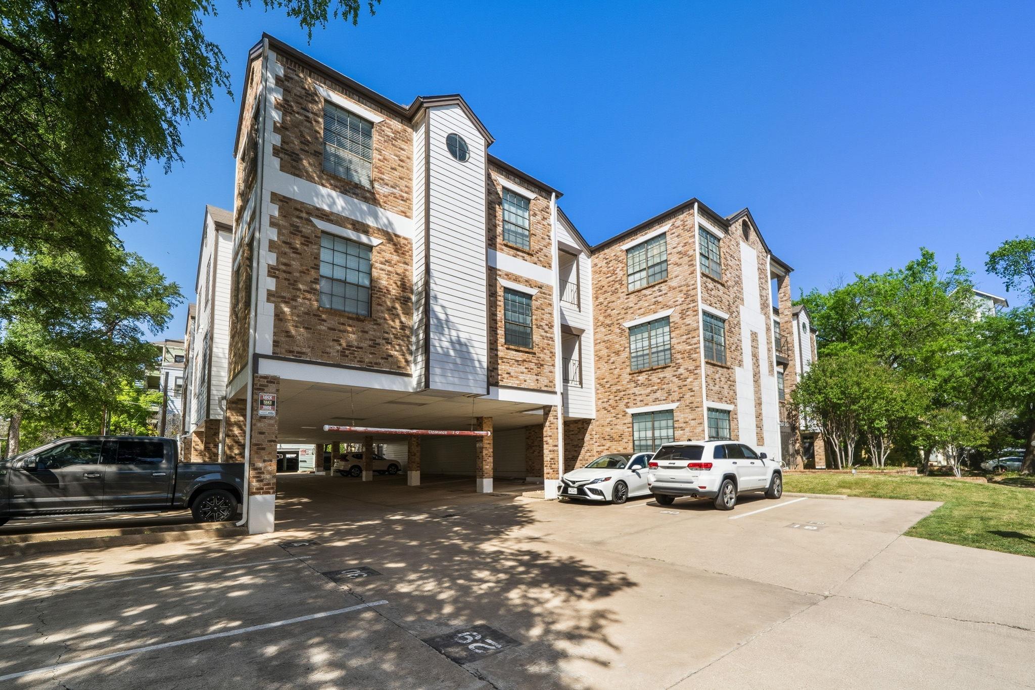 912 22nd, Austin, TX 78705 — photo 1