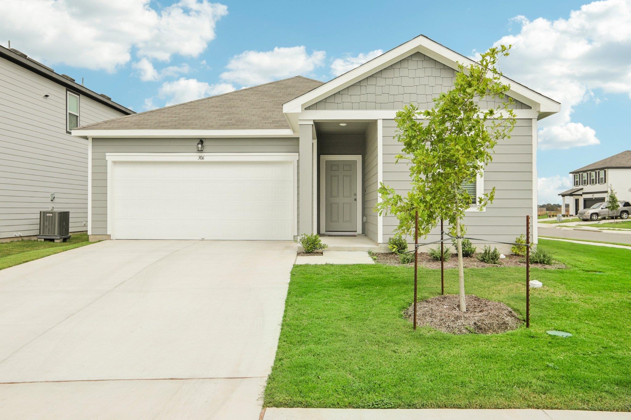 700 West Wesley Miller, Taylor, TX 76574 — photo 1