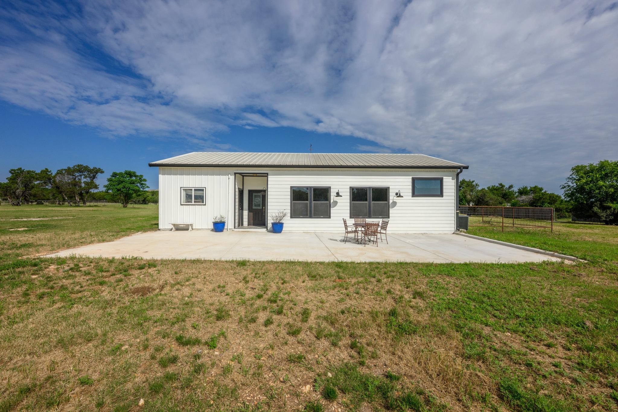 408 Mesa Oaks, Leander, TX 78641 — photo 1