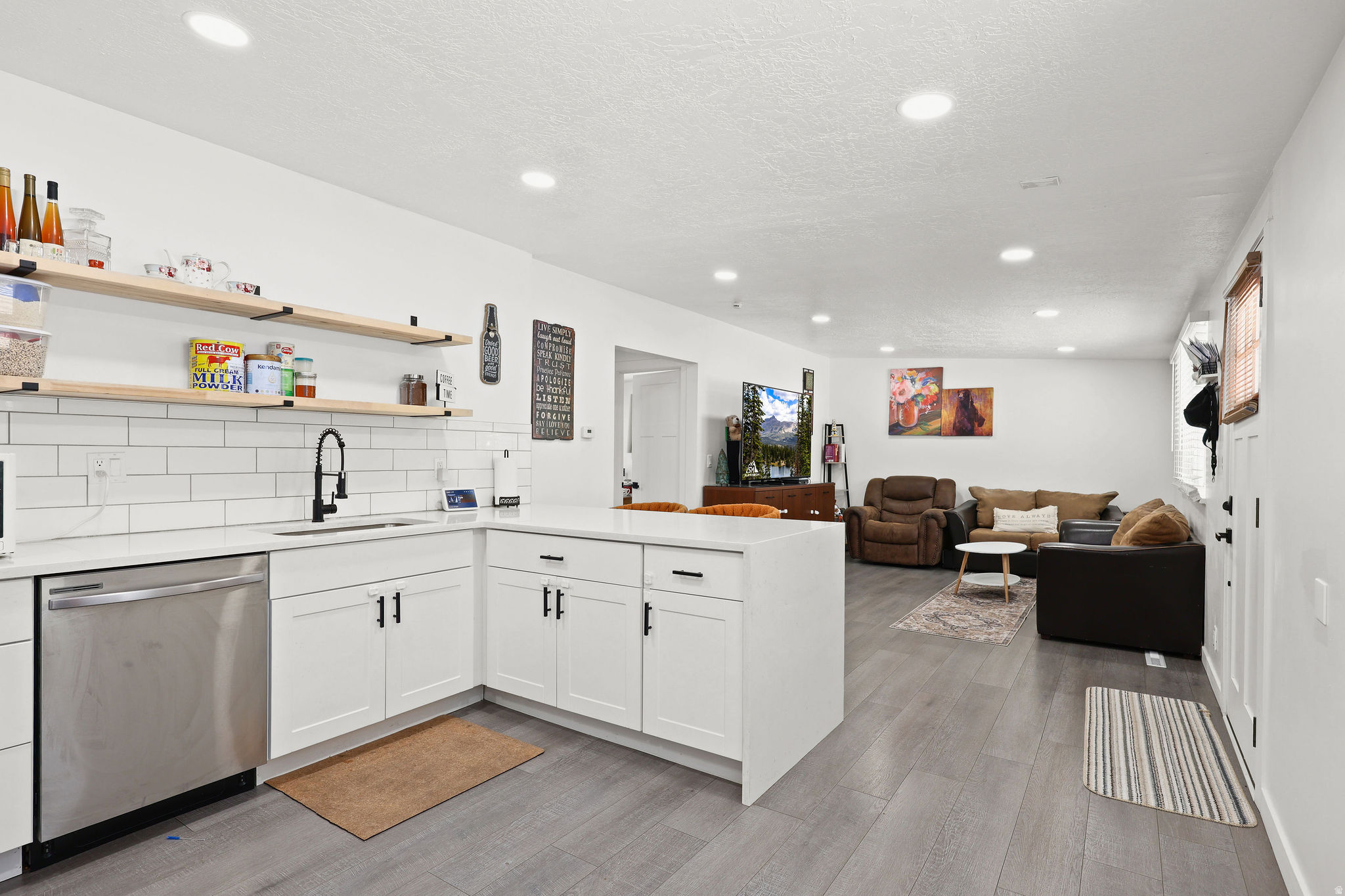 545 N MADISON AVE, Ogden, UT 84404 — photo 1