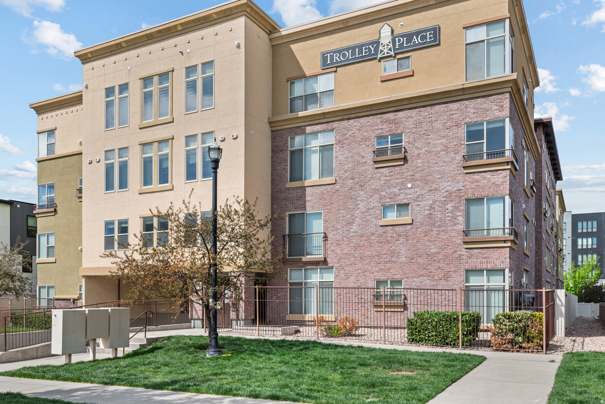 520 E 500 ST #104, Salt Lake City, UT 84102 — photo 1