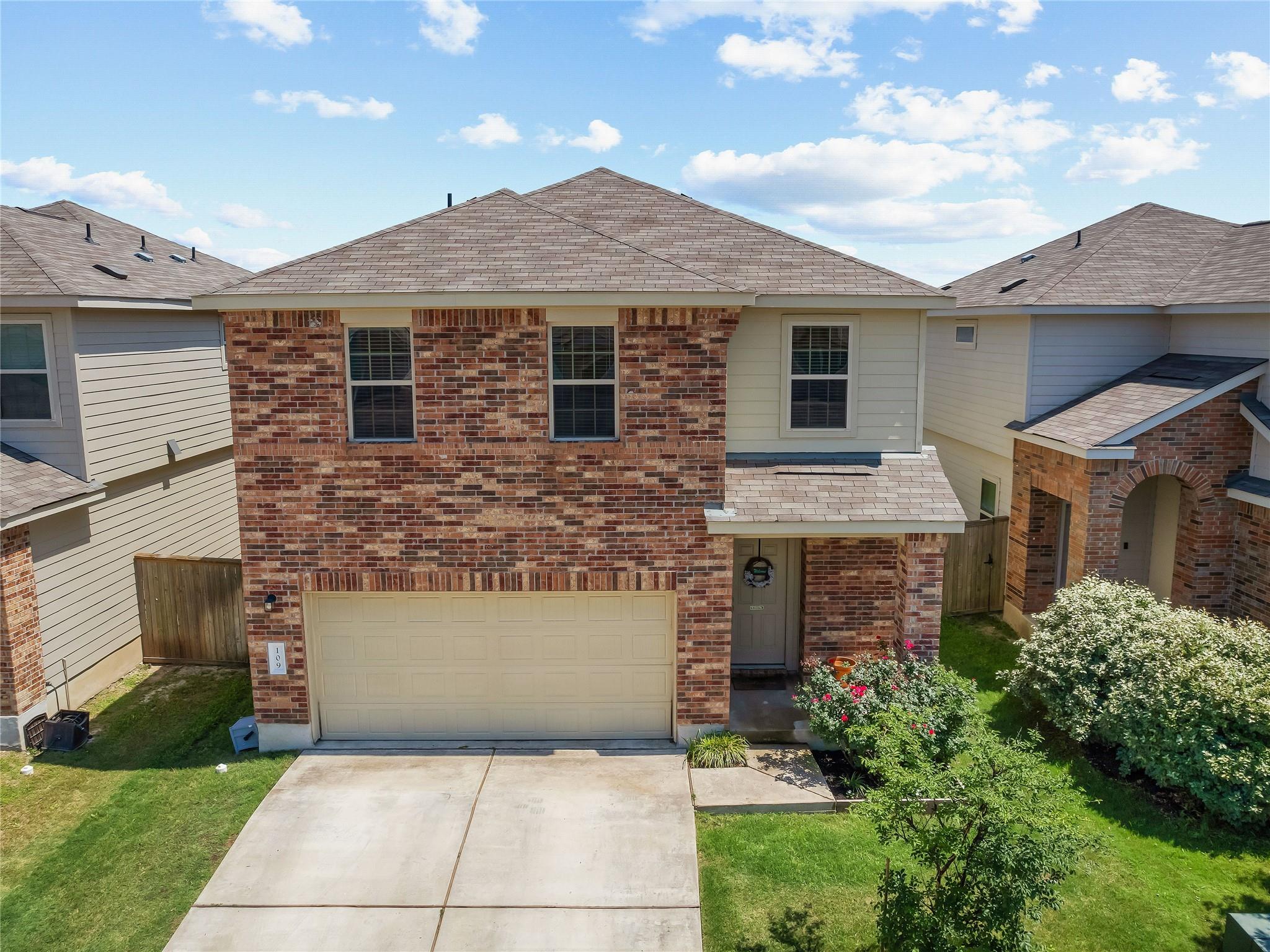 109 Comet, Jarrell, TX 76537 — photo 1