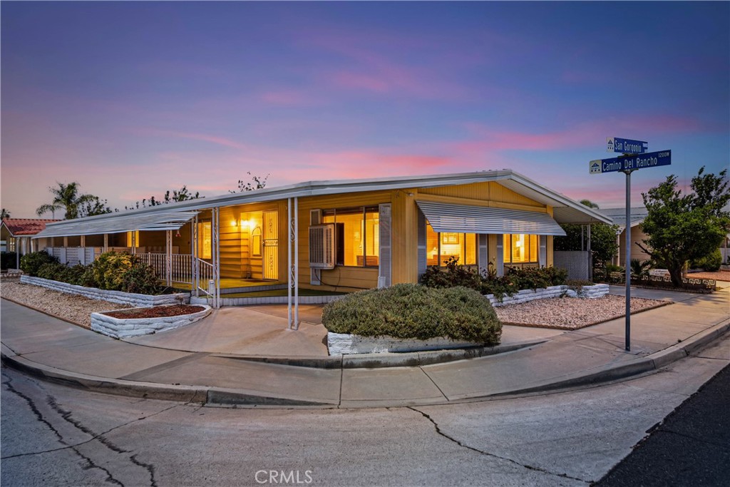 1081 San Gorgonio, Hemet, CA 92543 — photo 1