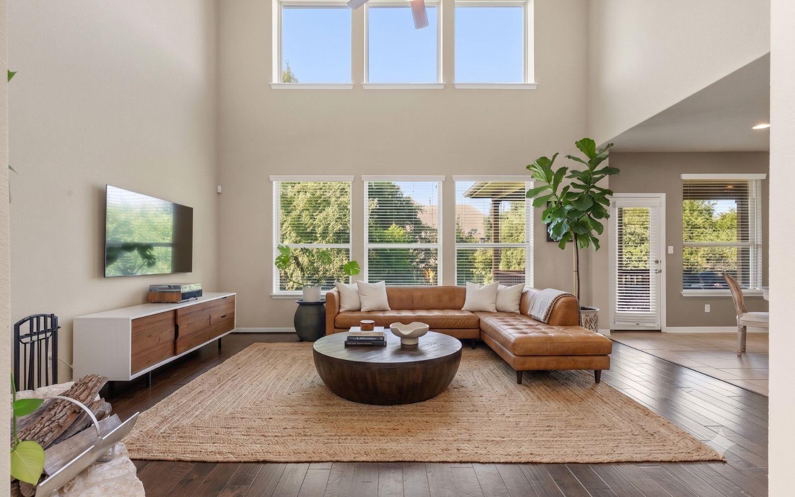561 Stone View, Austin, TX 78737 — photo 1