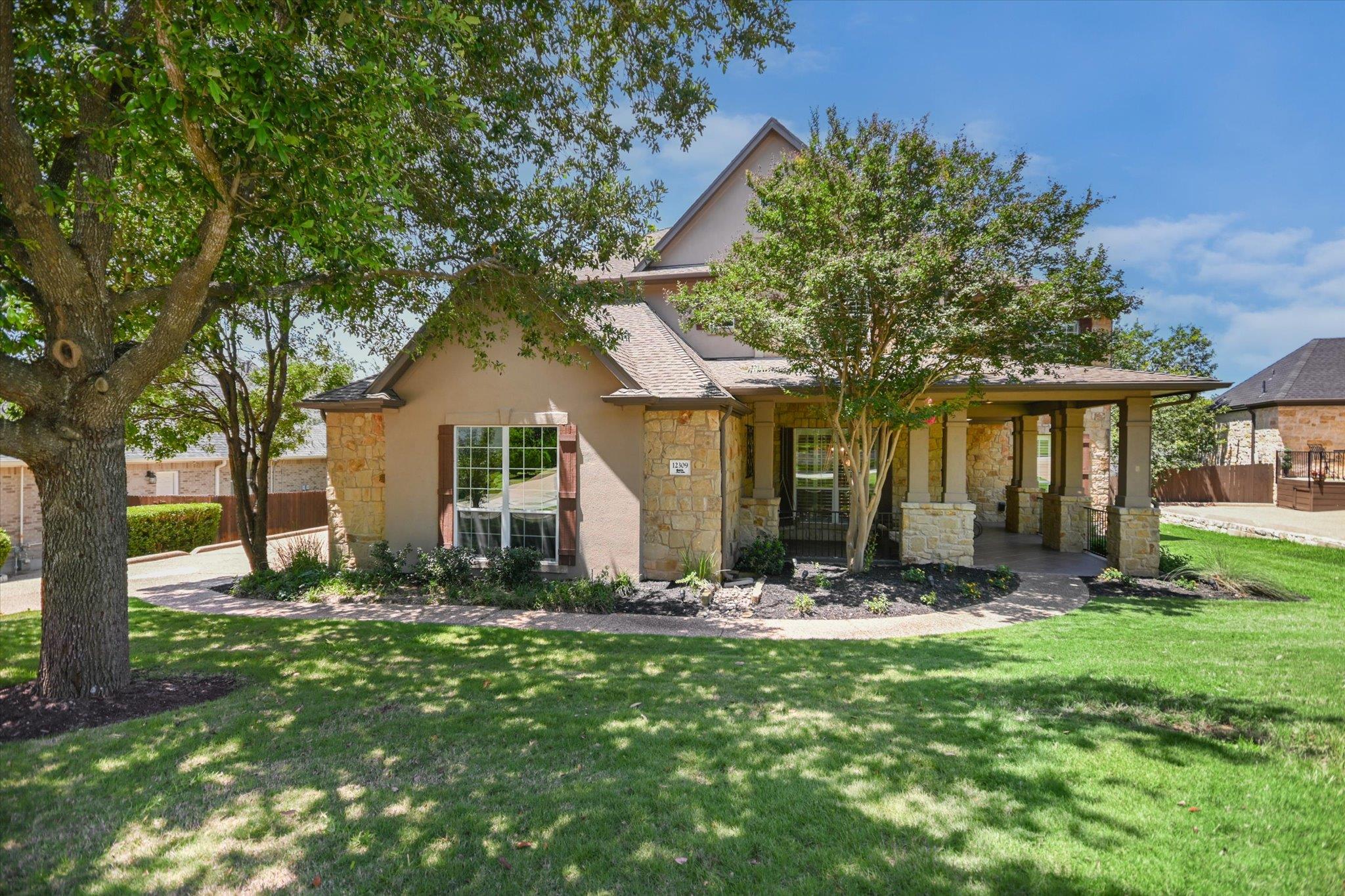 12309 Capella, Austin, TX 78732 — photo 1