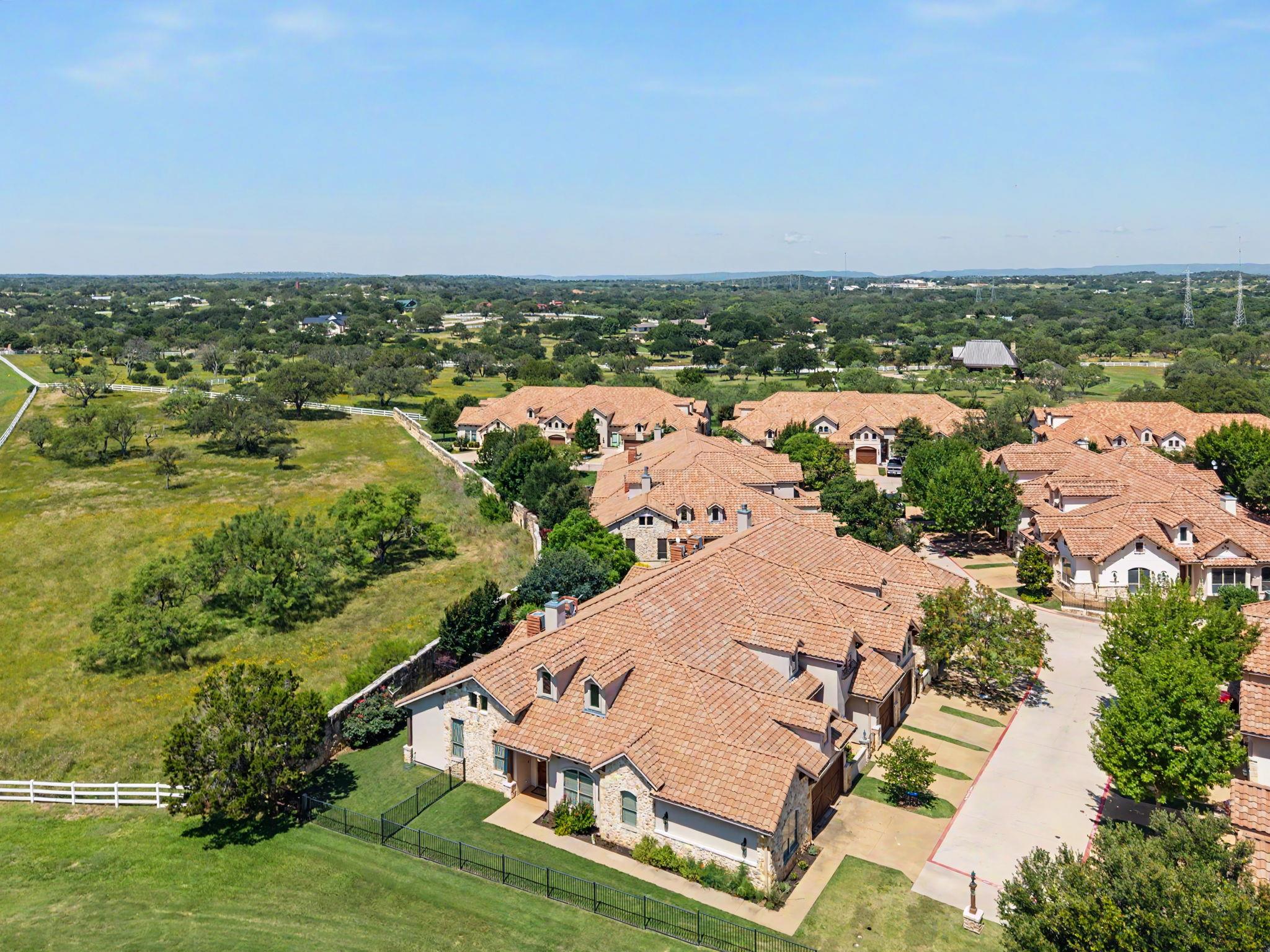 108 Milan, Horseshoe Bay, TX 78657 — photo 1