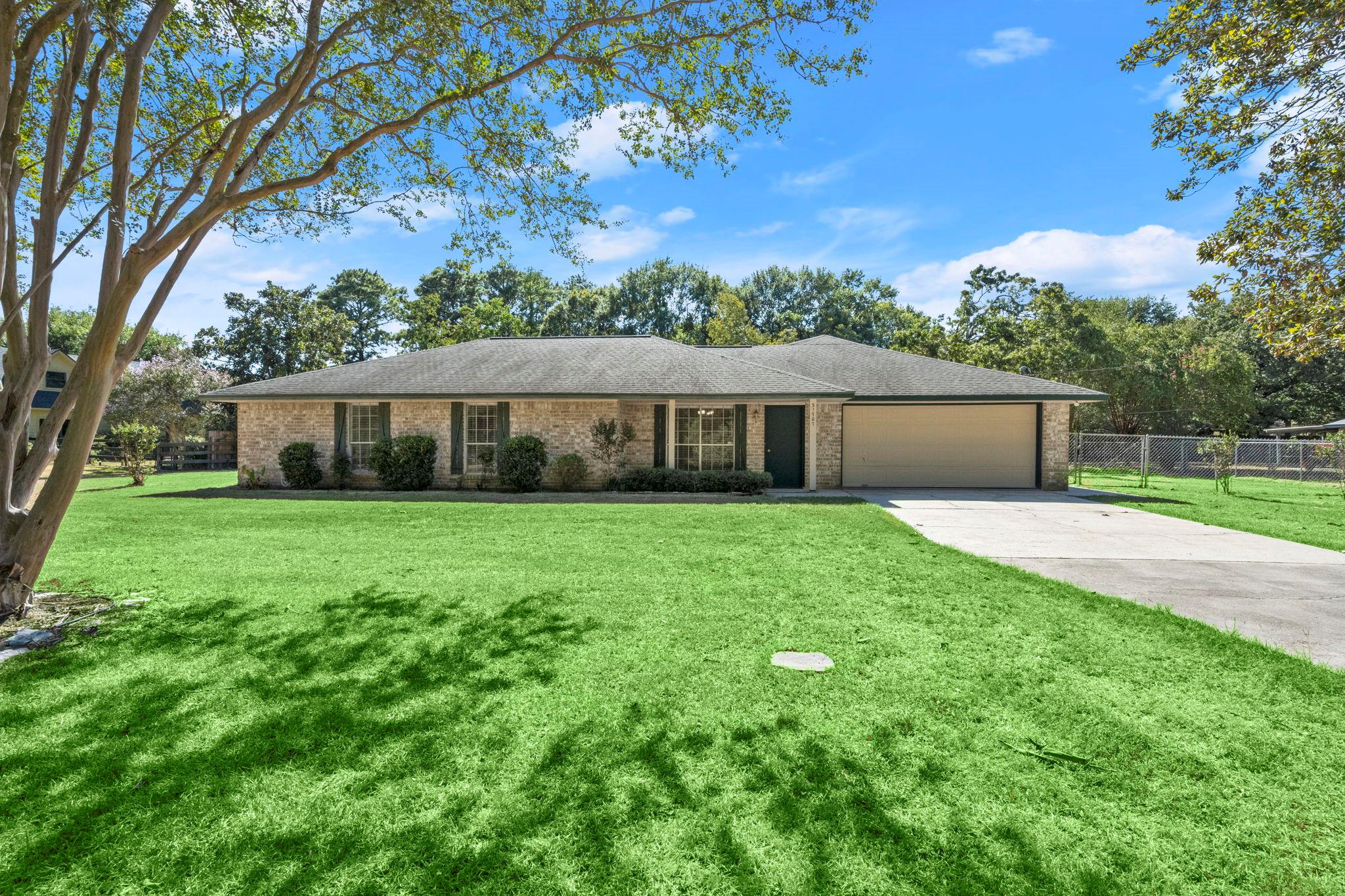 31707 Oak, Magnolia, TX 77355 — photo 1