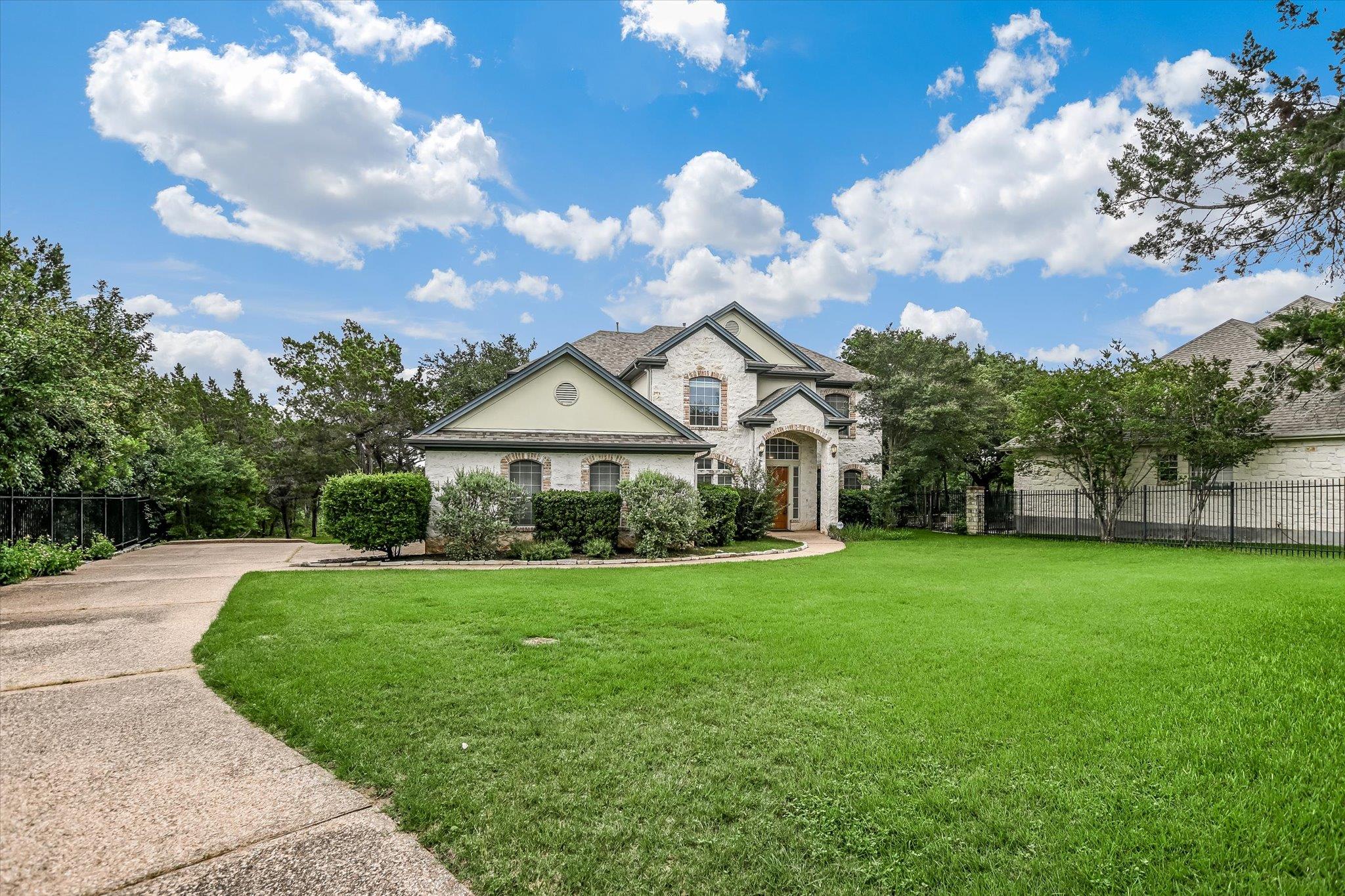 801 Chrissys, Austin, TX 78733 — photo 1