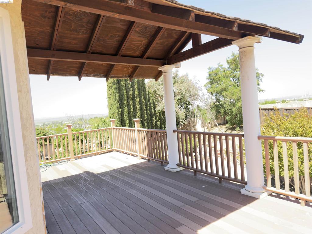 10 live Oak, Pittsburg, CA 94565 — photo 1