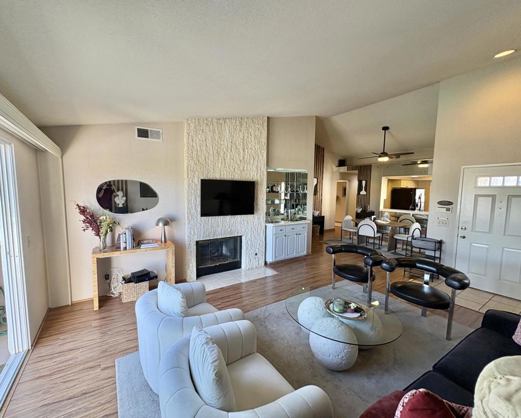 108 Desert Falls Drive E, Palm Desert, CA 92211 — photo 1