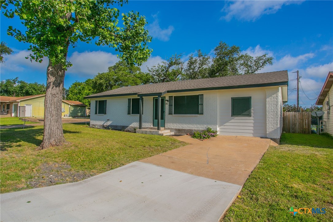 4049 Morgans Point Road, Belton, TX 76513 — photo 1