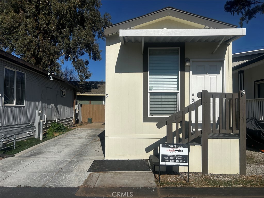 1490 E 6th St 9, Beaumont, CA 92223 — photo 1