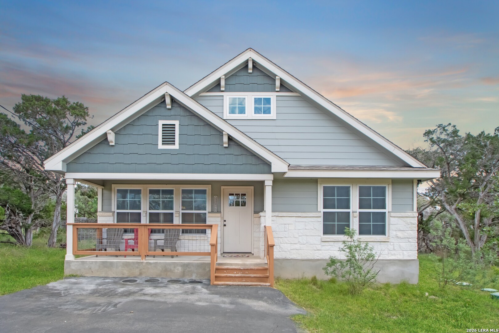 1033 EAGLE FLIGHT DR, ,  78133 — photo 1
