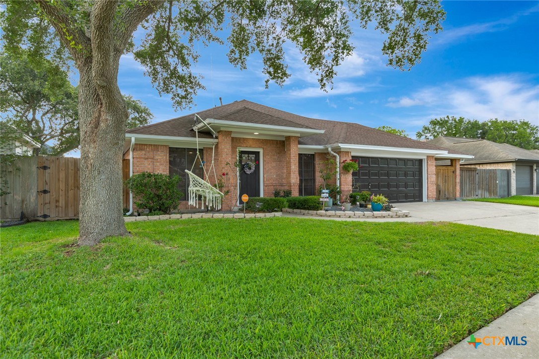617 Brocton Street, Victoria, TX 77904 — photo 1