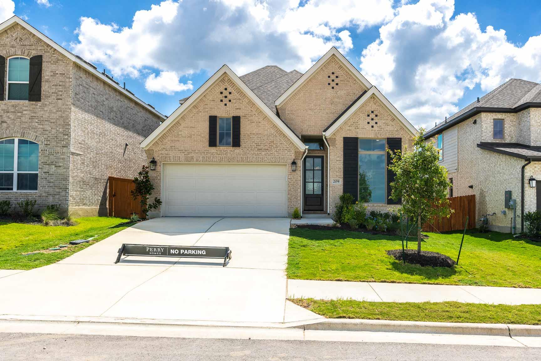 209 Green Brush, Liberty Hill, TX 78642 — photo 1