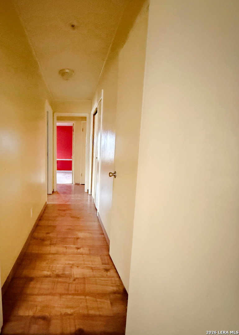 607 Bowie, ,  78624 — photo 1