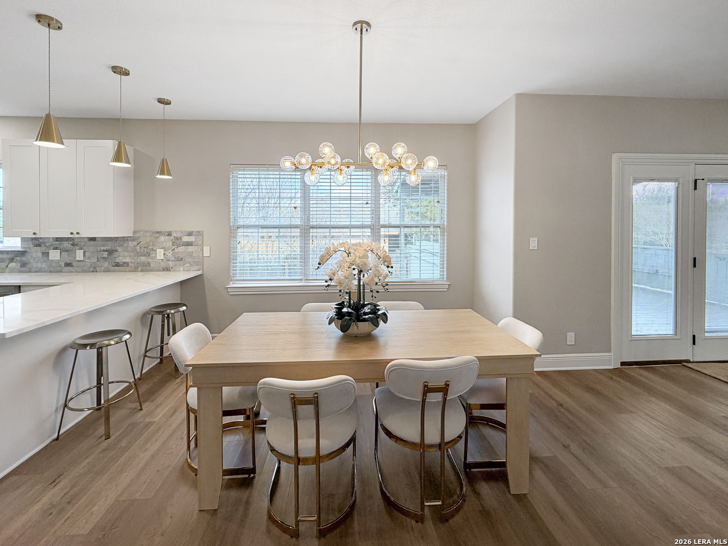 403 Vista Ridge, ,  78260 — photo 1