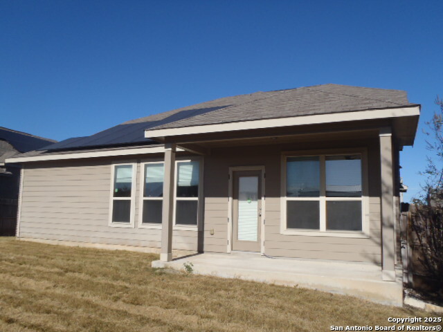 2042 Carter Ln, ,  78130 — photo 1