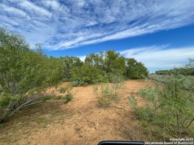 15 Windmill Ranchettes CR 329, , 78026 — photo 1
