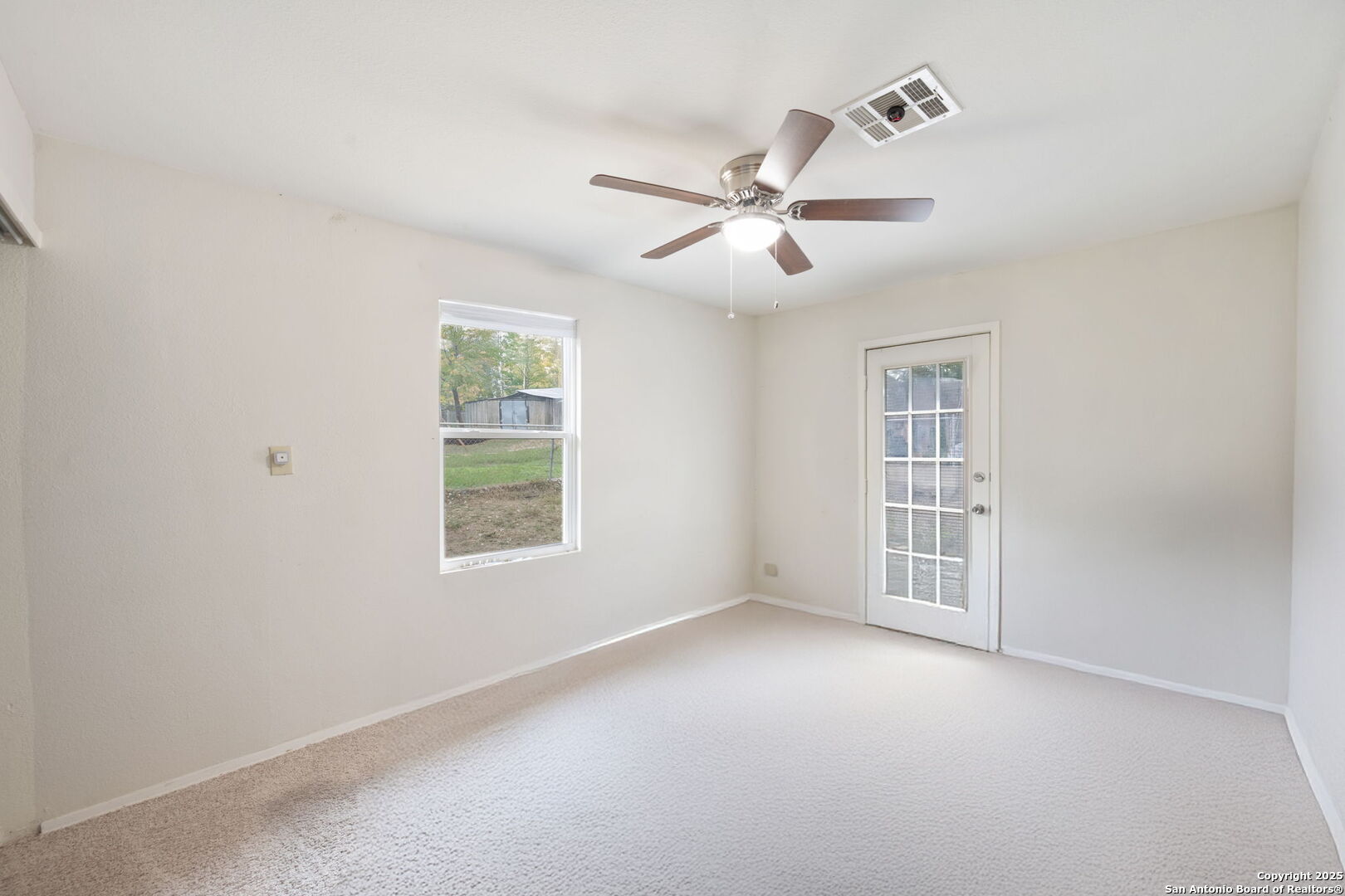 162 Morning Valley, , 78227 — photo 1