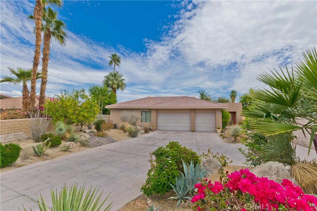46274 Roadrunner Lane, La Quinta, CA 92253 — photo 1