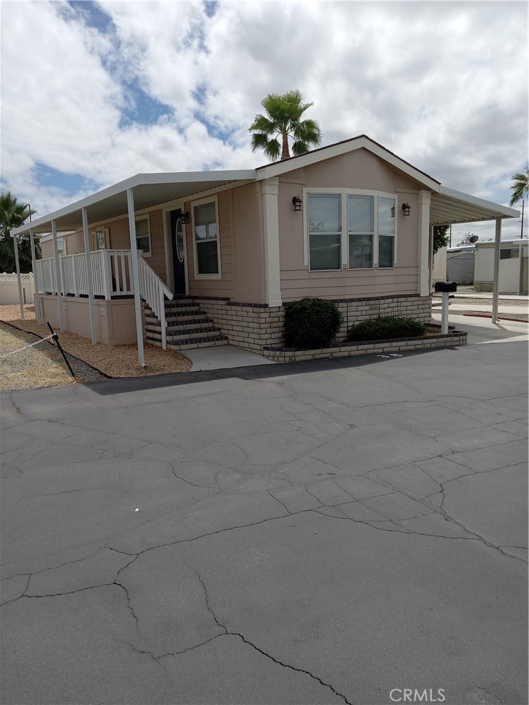 999 S Santa Fe Avenue 38, San Jacinto, CA 92583 — photo 1