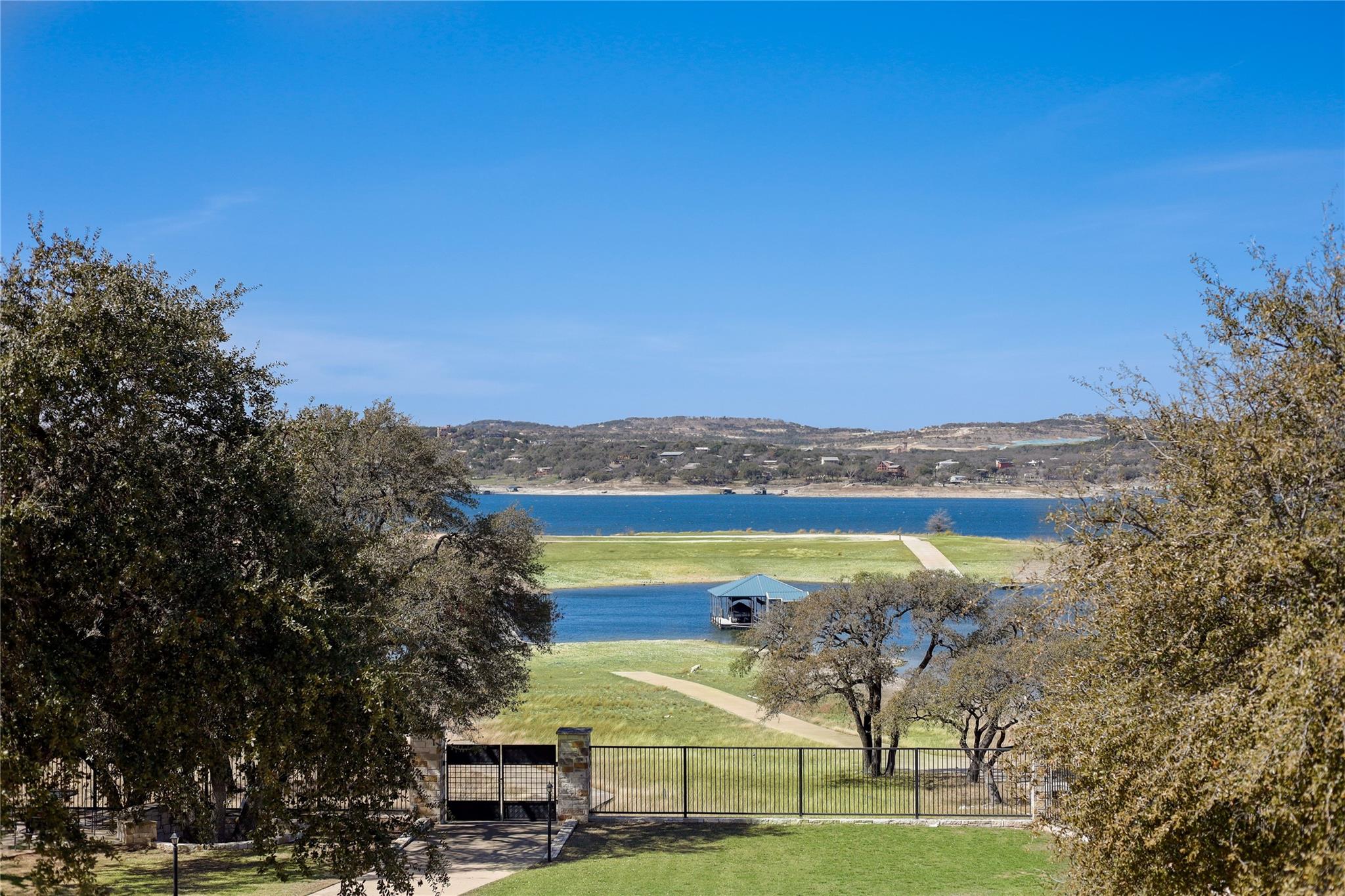 610 Deckhouse, Point Venture, TX 78645 — photo 1