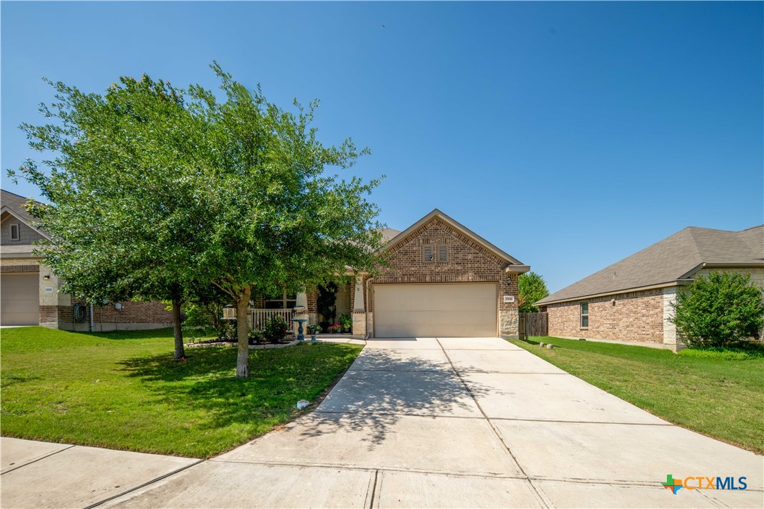 1846 Logan Trail, New Braunfels, TX 78130 — photo 1
