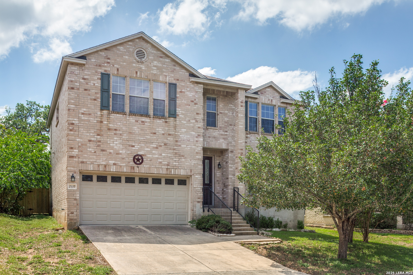 25119 Royal Land